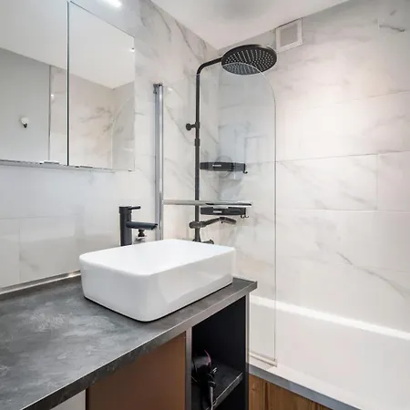 Apartment Panorama Alpineview With Ski-in Out Access Val Thorens